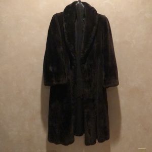 Vintage Mouton Fur, Fleischman Furs. Full length, likely size 10. A little use.